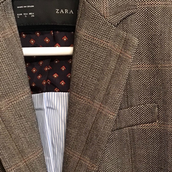 Zara Blazer - Picture 5 of 8
